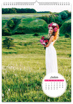 Fotokalendář nástěnný měsíční na výšku z vlastních fotek - Portfolio